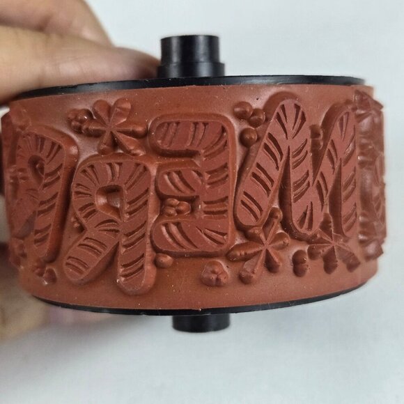 Stampin Around Rollagraph Handle and 10 Assorted Stamps to Fit - Picture 6 of 16